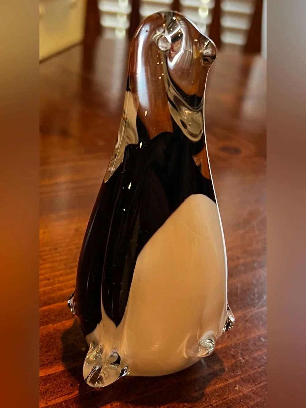 VTG Pier 1 Art Glass Penguin Paper Weight Hand Blown 5 Inches Tall Bird Figurine